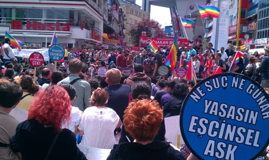 Homofobik nefret söyleminin Şubat ayı sosyal seyri Kaos GL - LGBTİ+ Haber Portalı