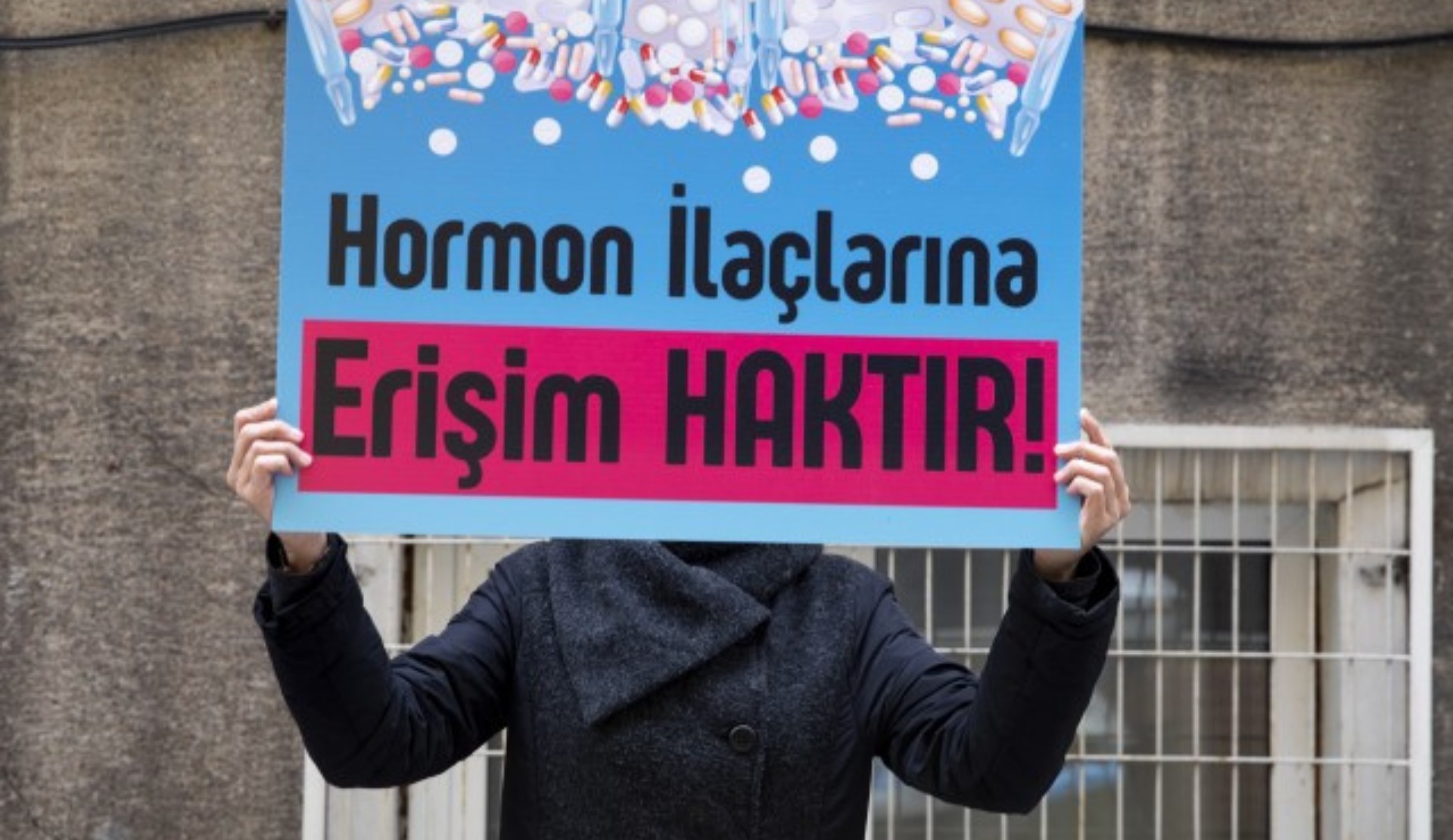 Hormon Hakkım Kolektifi’nden Av. İdil Arslanbaş: “Sağlık hakkı pazarlık konusu olamaz” | Kaos GL - LGBTİ+ Haber Portalı Haber
