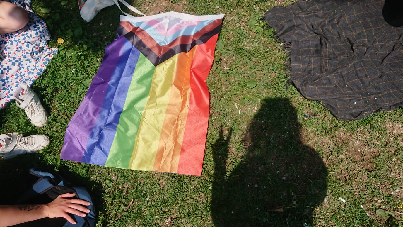 29-istanbul-lgbti-onur-haftasi-piknikyasaklanamadi-1 29-istanbul-lgbti-onur-haftasi-piknikyasaklanamadi-1