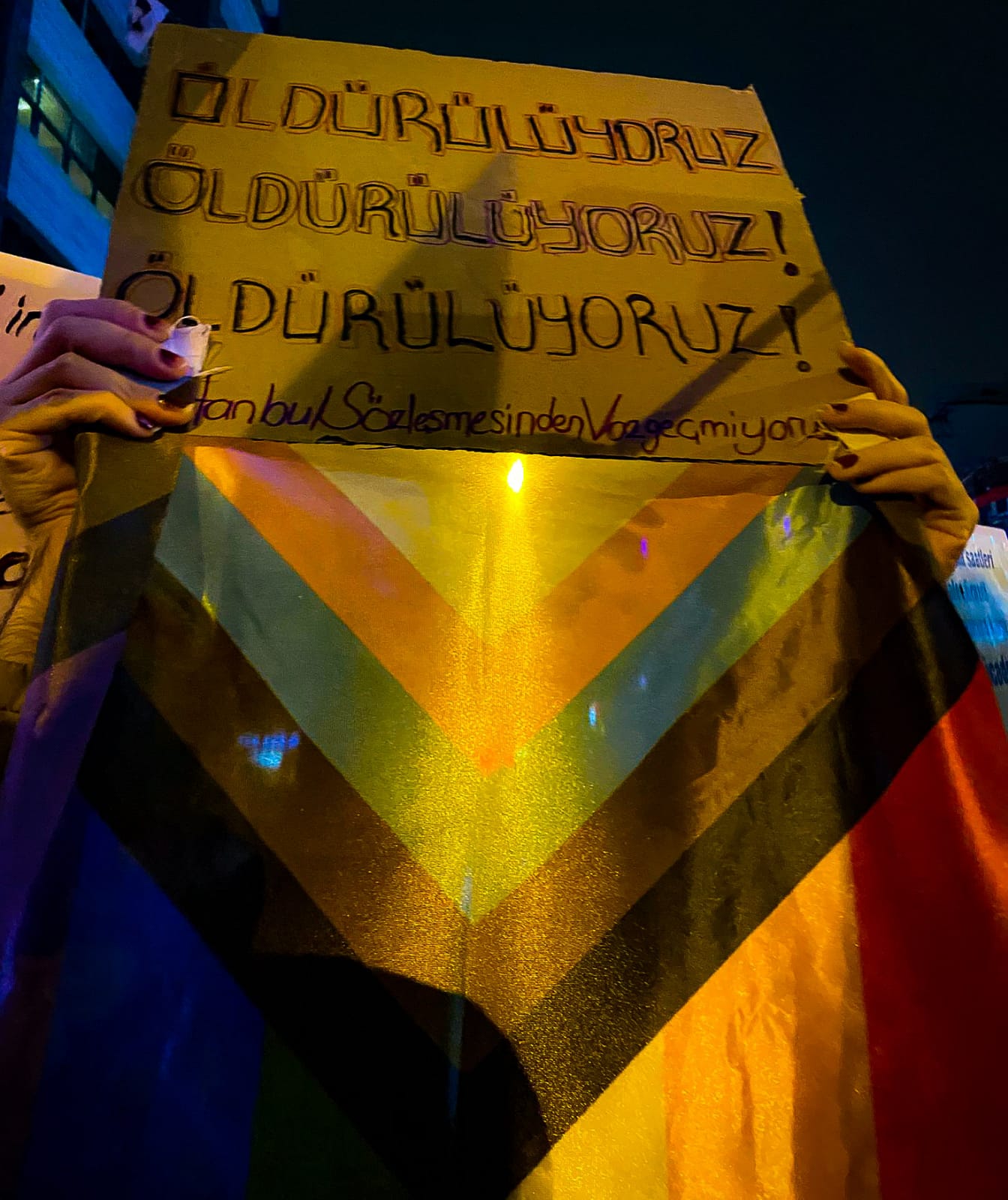 ankara-da-25-kasim-lgbti-larin-sesi-sloganlari-alanda-5