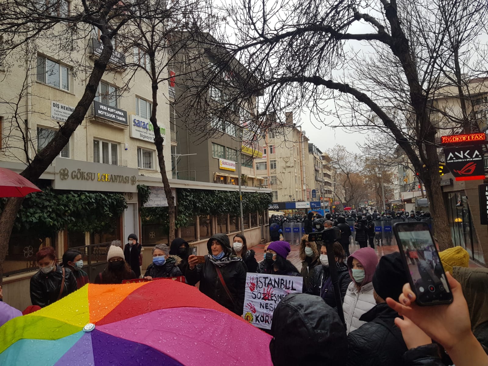 ankara-dan-istanbul-sozlesmesi-yasatir-eylemi-3 ankara-dan-istanbul-sozlesmesi-yasatir-eylemi-3