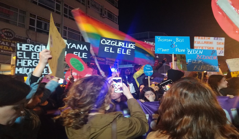 ankara-feminist-gece-yuruyusu-nden-kareler-7