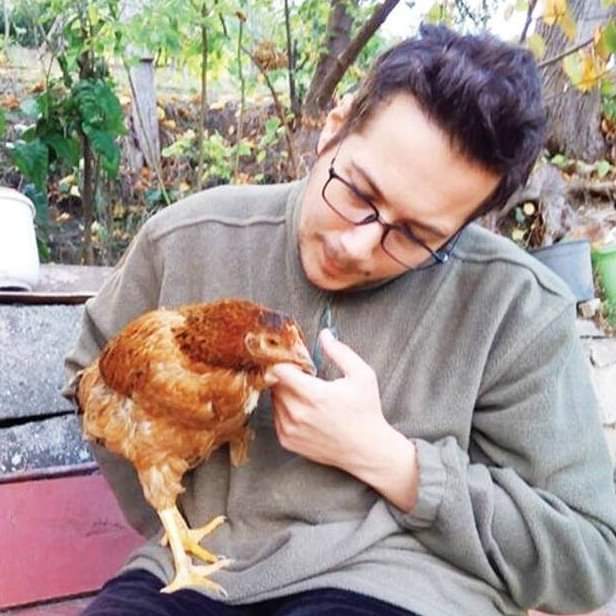 Burak Özgüner podcast yayımda! Kaos GL - LGBTİ+ Haber Portalı