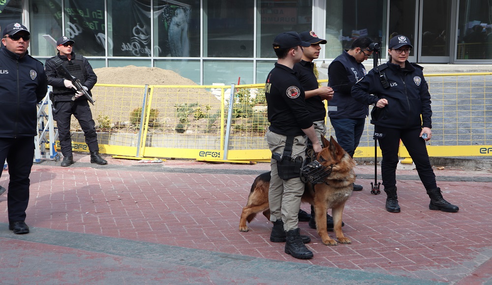 burcin-kalkin-objektifinden-ankara-da-8-mart-3