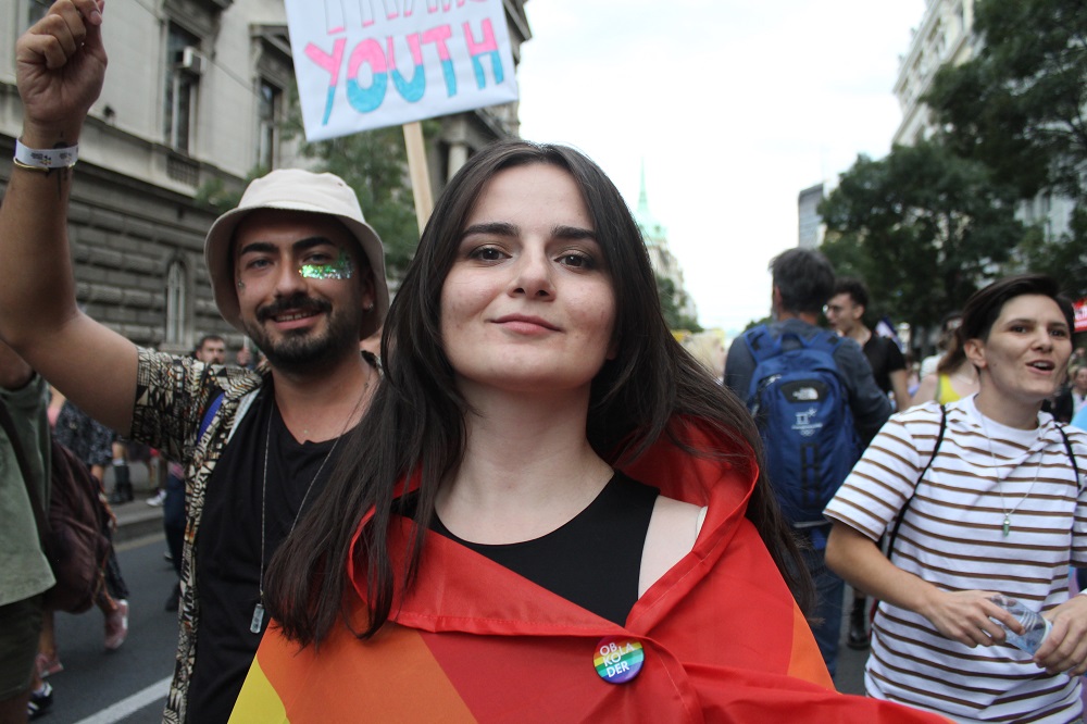 ebru-tutkal-in-objektifinden-belgrad-onur-yuruyusu-1 ebru-tutkal-in-objektifinden-belgrad-onur-yuruyusu-1