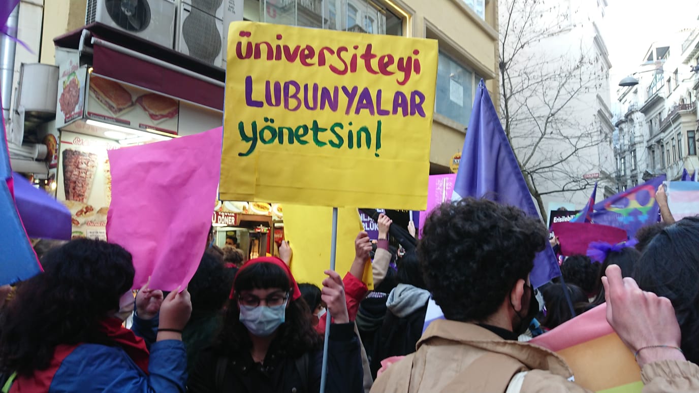 fotograflarla-19-istanbul-feminist-gece-yuruyusu-2
