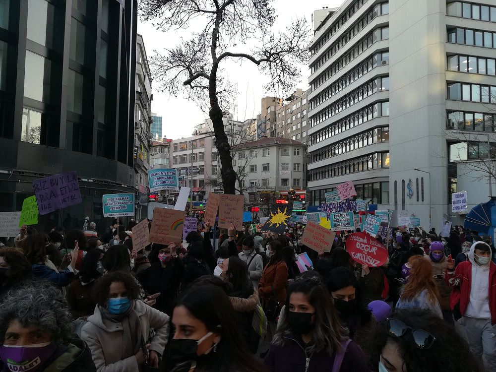 fotograflarla-ankara-feminist-gece-yuruyusu-9 fotograflarla-ankara-feminist-gece-yuruyusu-9