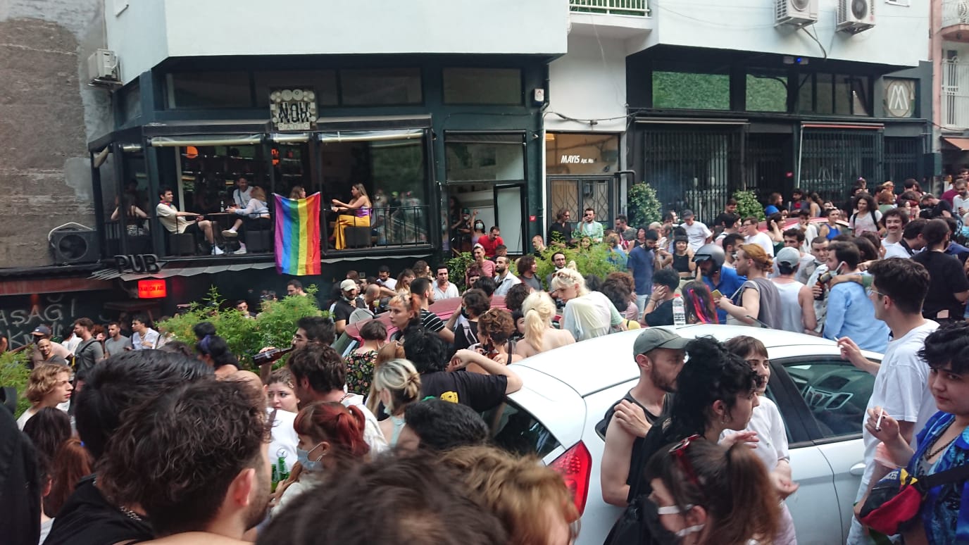 get-over-the-cops-and-come-find-me-pride-march-was-everywhere-4