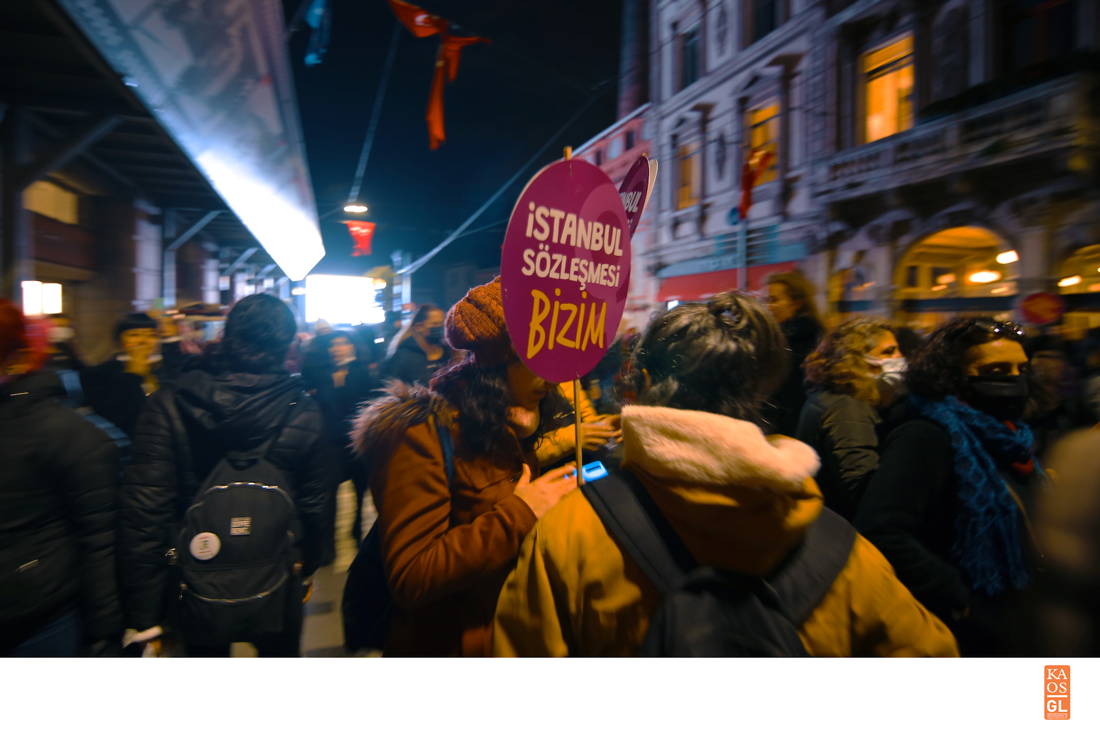 istanbul-da-25-kasim-gucumuz-birbirimizde-5 istanbul-da-25-kasim-gucumuz-birbirimizde-5