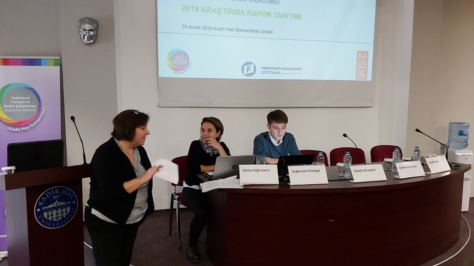istihdamda-lgbti-lar-ise-alimdan-baslayan-ayrimcilik-ve-gizlenmeye-zorlama-1 istihdamda-lgbti-lar-ise-alimdan-baslayan-ayrimcilik-ve-gizlenmeye-zorlama-1