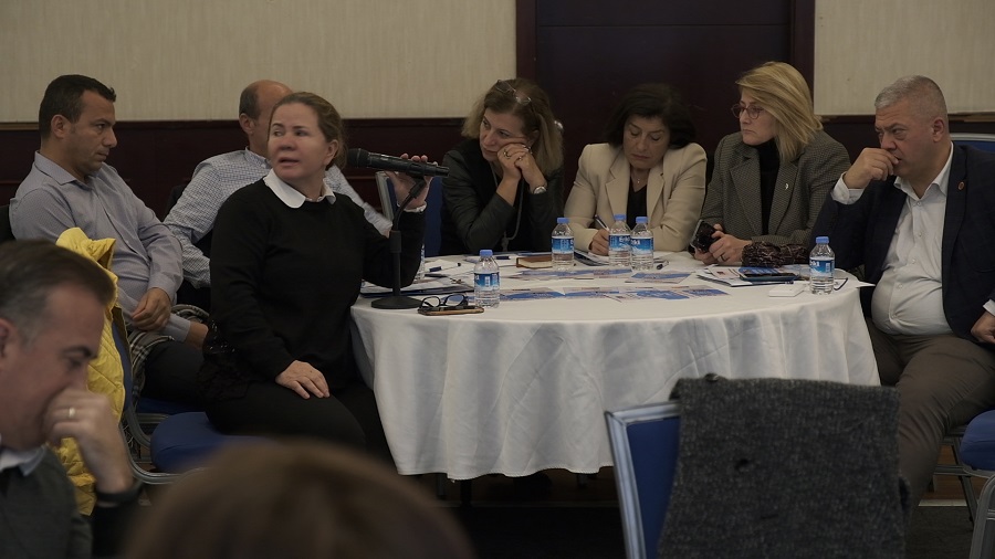 konak-belediyesi-demokratik-katilim-calistayi-duzenledi-3 konak-belediyesi-demokratik-katilim-calistayi-duzenledi-3