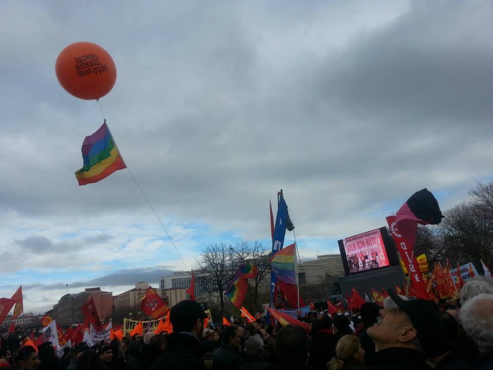 lgbti-iscilerin-kendileri-gibi-ugradiklari-ayrimciliklar-da-gorunmuyor-1 lgbti-iscilerin-kendileri-gibi-ugradiklari-ayrimciliklar-da-gorunmuyor-1