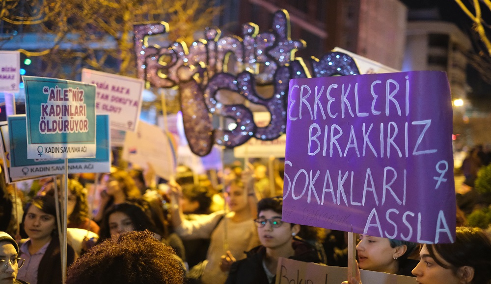 nazli-yildirim-in-objektifinden-ankara-da-8-mart-5 nazli-yildirim-in-objektifinden-ankara-da-8-mart-5