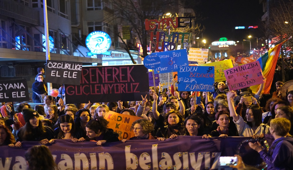 nazli-yildirim-in-objektifinden-ankara-da-8-mart-8 nazli-yildirim-in-objektifinden-ankara-da-8-mart-8