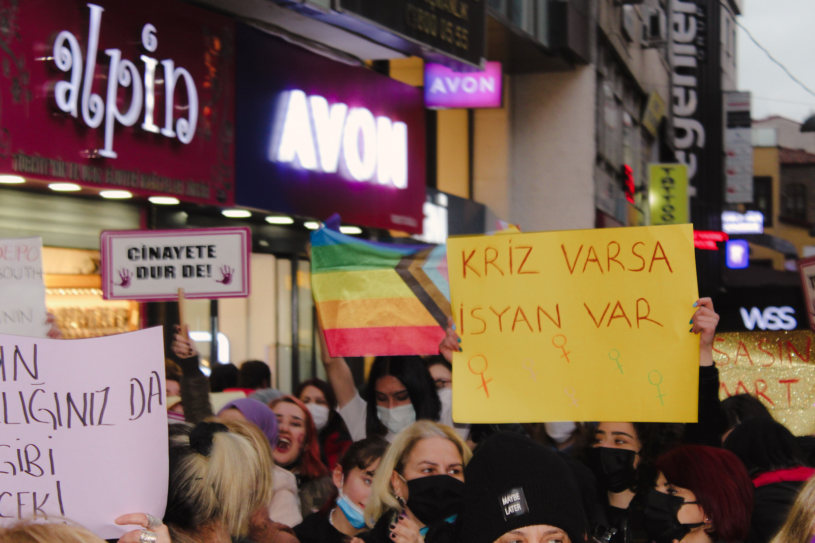 trabzon-8-mart-indan-kareler-3 trabzon-8-mart-indan-kareler-3