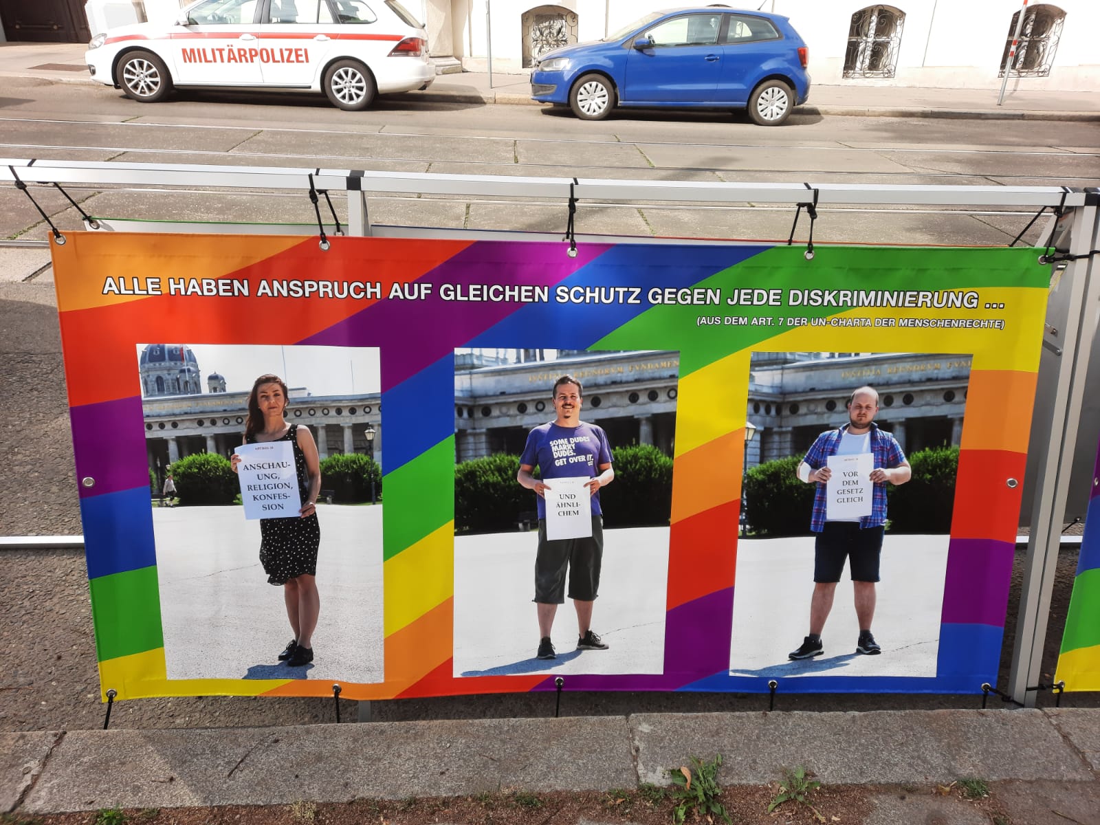 viyana-turkiye-baskonsoloslugu-onunde-lgbti-larla-dayanisma-eylemi-2 viyana-turkiye-baskonsoloslugu-onunde-lgbti-larla-dayanisma-eylemi-2