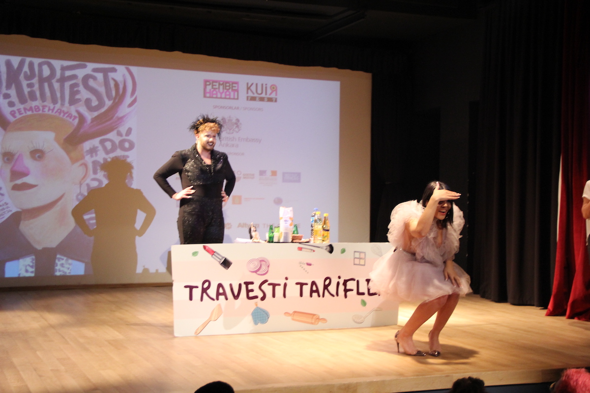 yaklasirken-hatirlayalim-9-pembe-hayat-kuirfest-te-neler-yasandi-2 yaklasirken-hatirlayalim-9-pembe-hayat-kuirfest-te-neler-yasandi-2