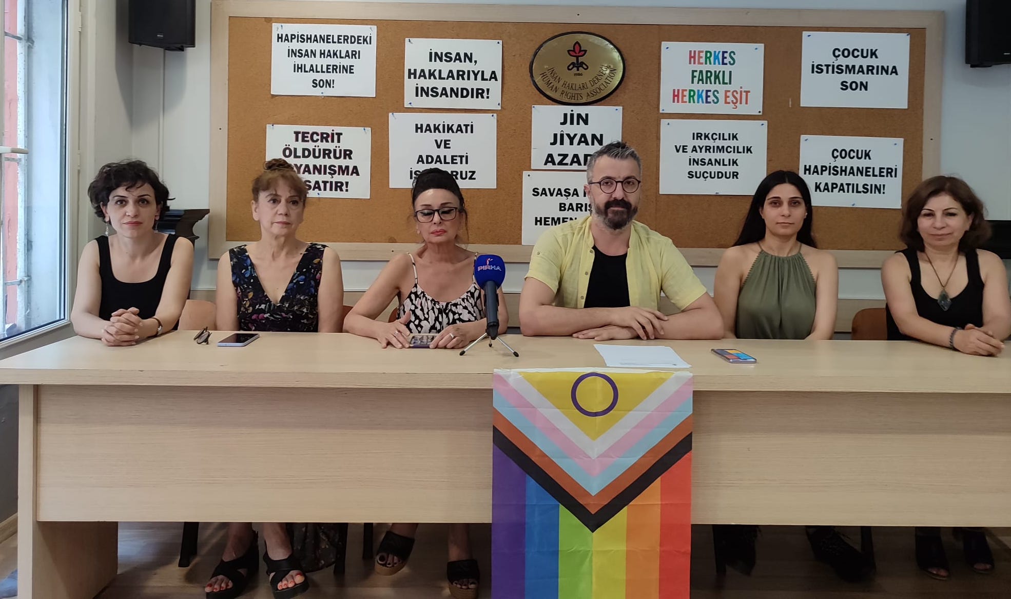 İHD’den Emniyet’e çağrı: Onur Yürüyüşü’nü engellemeyin! Kaos GL - LGBTİ+ Haber Portalı