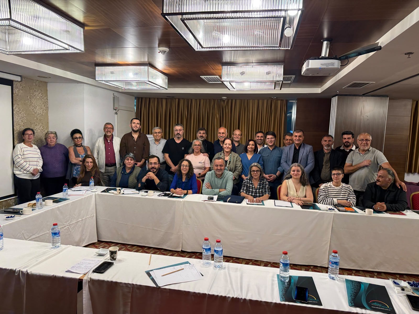 İHD: “LGBTİ+’ların ve hak savunucularının kriminalize edilmesi, barışın toplumsal ve siyasal zeminini tehdit etmektedir” Kaos GL - LGBTİ+ Haber Portalı