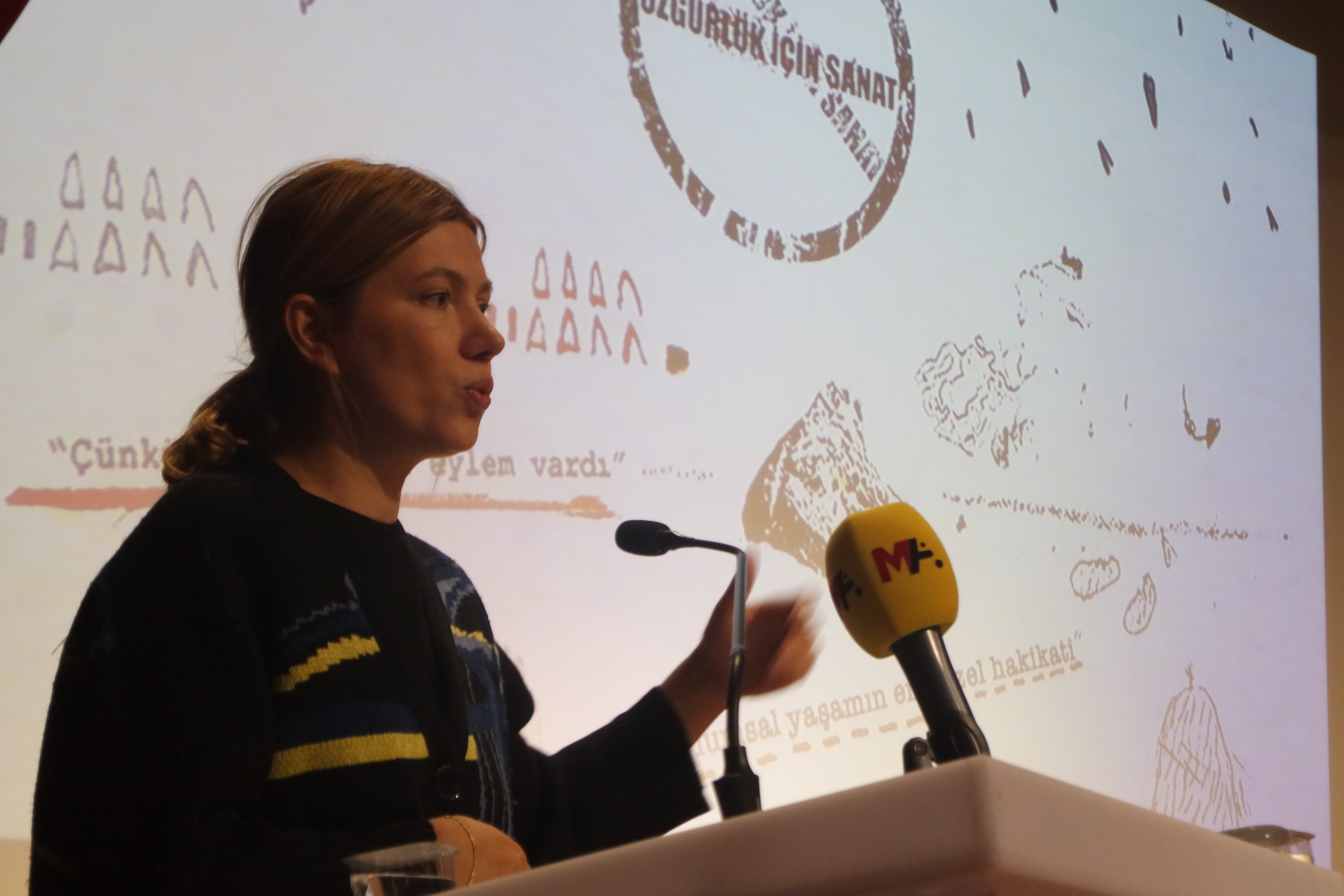 “İktidar ilişkilerinin var olduğu her yer, direnişi örgütlemenin potansiyelini de taşır” Kaos GL - LGBTİ+ Haber Portalı