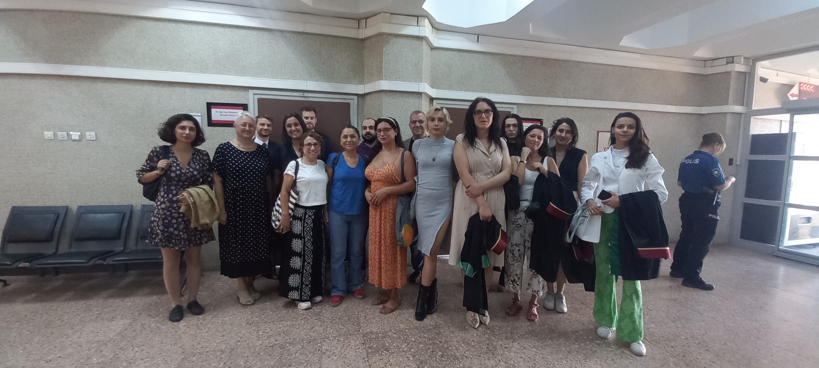“İnsanlığa karşı işlenen suç ve nefret saikinin kararda belirtilmesi için mahkemeye çok büyük görev düşüyor”  | Kaos GL - LGBTİ+ Haber Portalı Haber