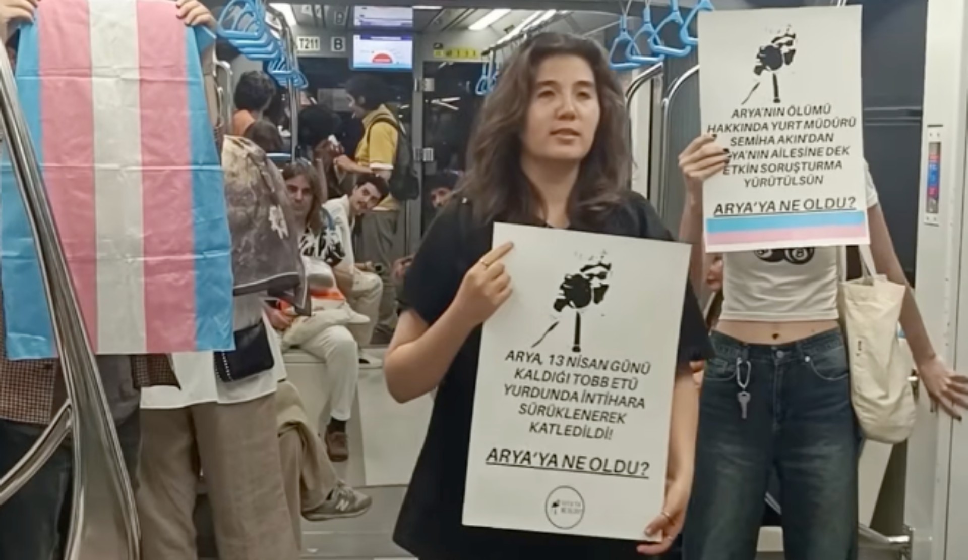 İntihar eden trans öğrenci Arya için İzmir’de açıklama: “Gerçek adalet sağlanana dek mücadeleyi sürdüreceğiz” | Kaos GL - LGBTİ+ Haber Portalı Haber
