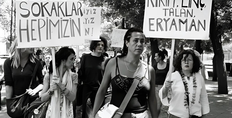 Işıl Kurnaz yazdı: Türk hukukunda belli kategoriler, trans hayatları bir linç edilebilirlik hikayesi olarak yeniden kurar Kaos GL - LGBTİ+ Haber Portalı