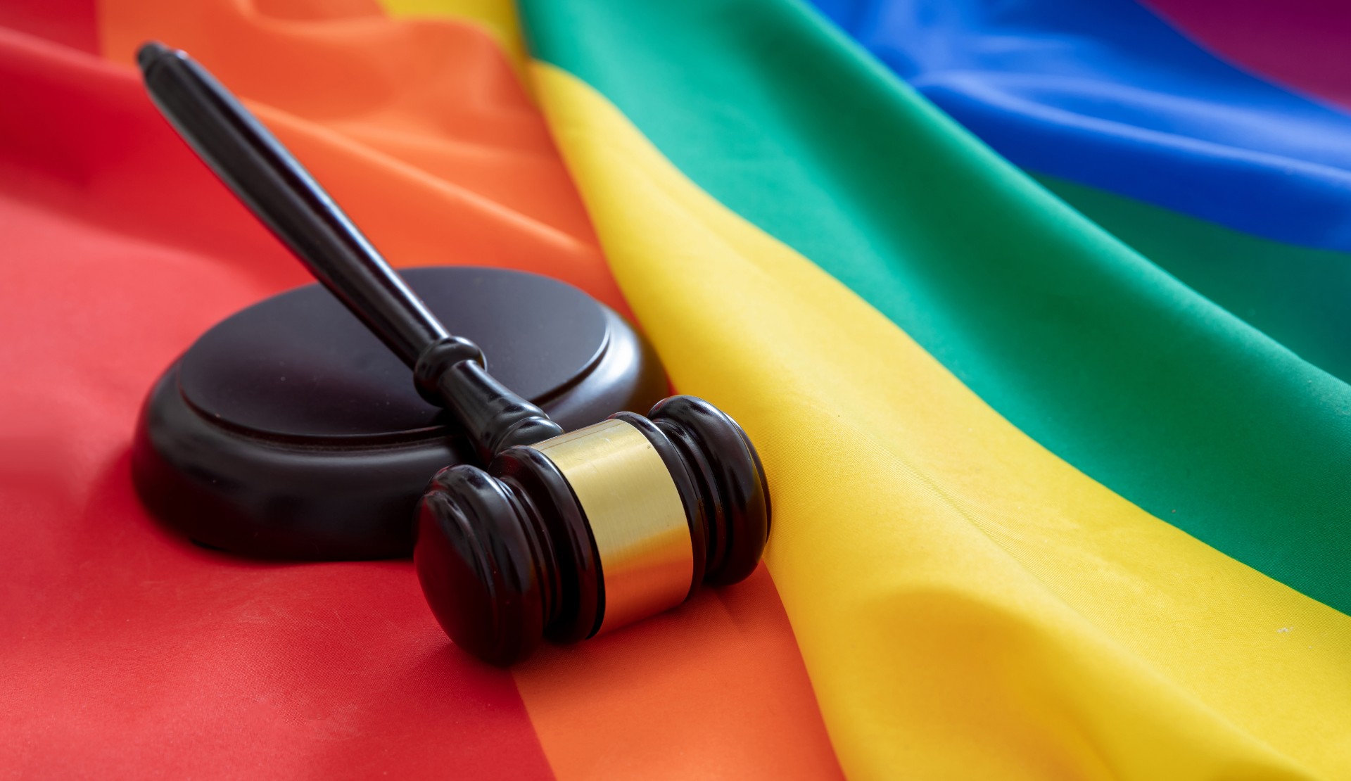İstanbul Barosu’ndan etkinlik: “LGBTİ+ Müvekkillerle İletişim ve Dosya Takibi” | Kaos GL - LGBTİ+ Haber Portalı Haber