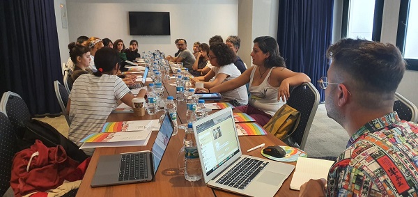 Kaçak bir arşiv mümkün mü? | Kaos GL - LGBTİ+ Haber Portalı