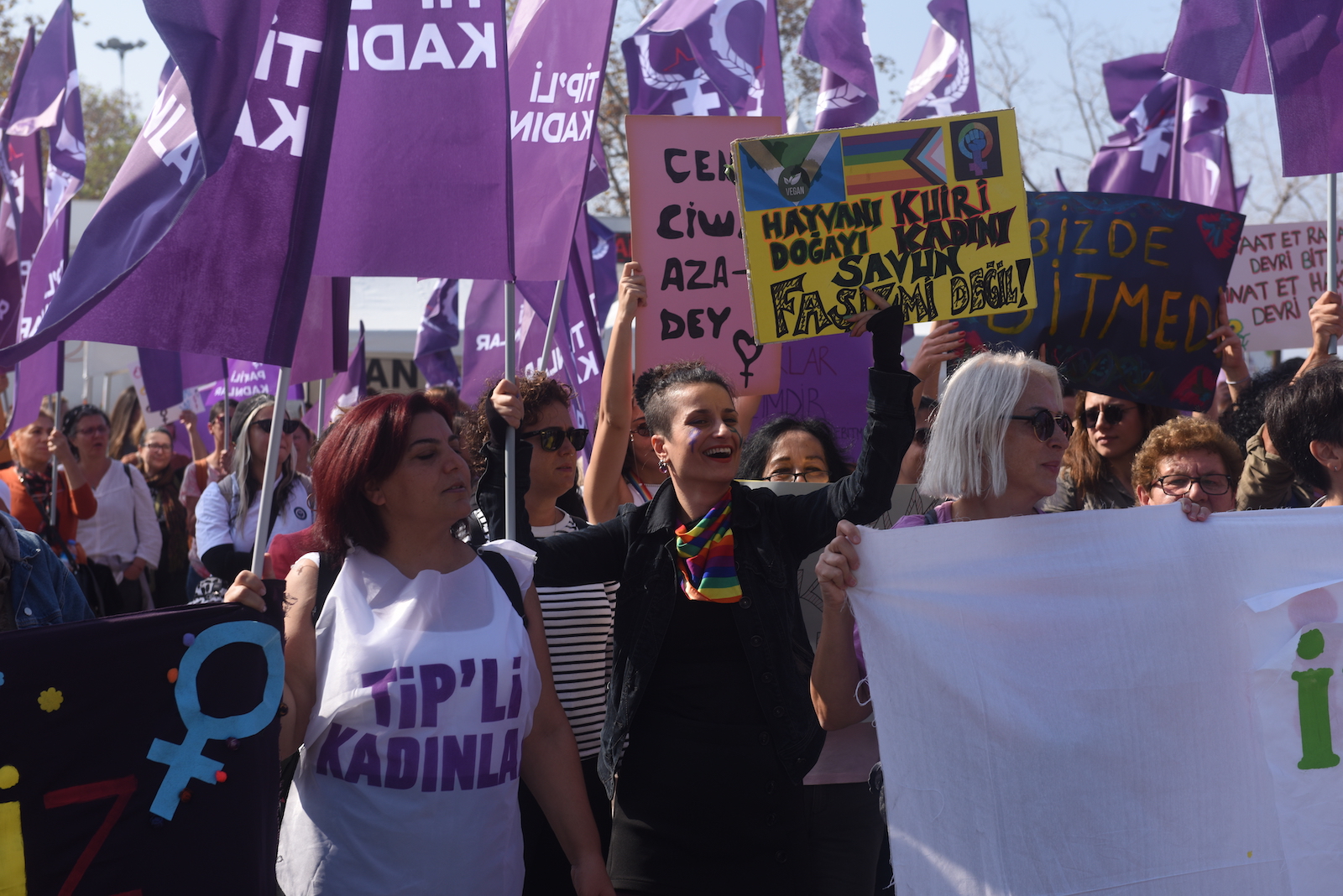 Kadıgil: LGBTİ+’lar bizim düşmanımız değildir, aile yapımızın ta kendisidir | Kaos GL - LGBTİ+ Haber Portalı Haber