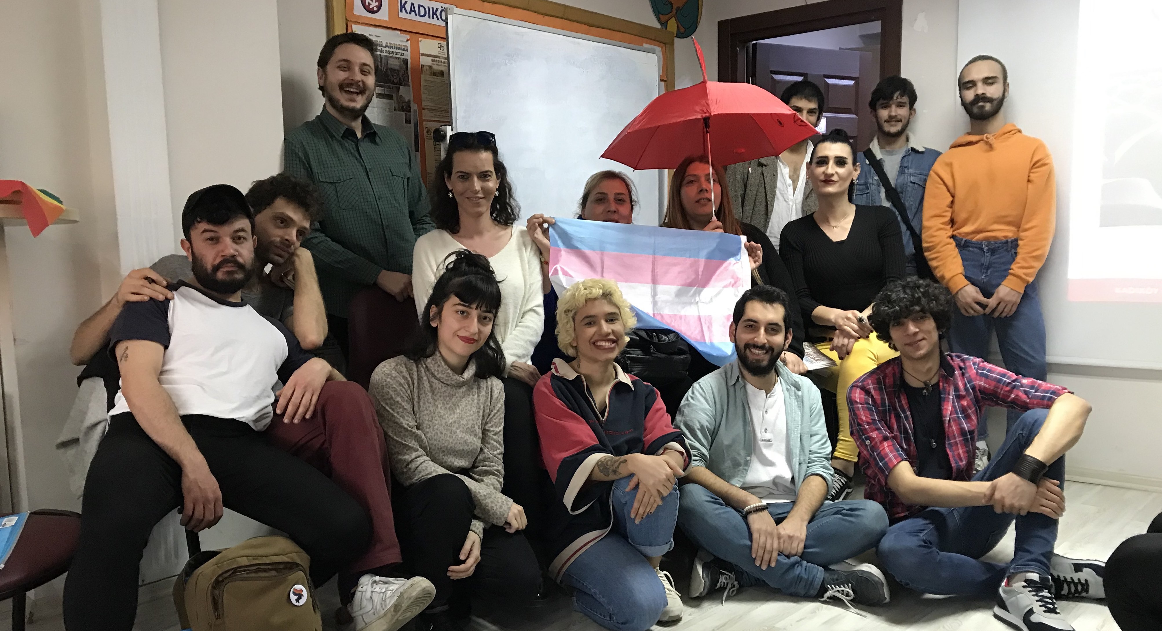 Kadıköy’de 3 Mart: “Trans seks işçileri kentin sakini ve sahibi” | Kaos GL - LGBTİ+ Haber Portalı Haber
