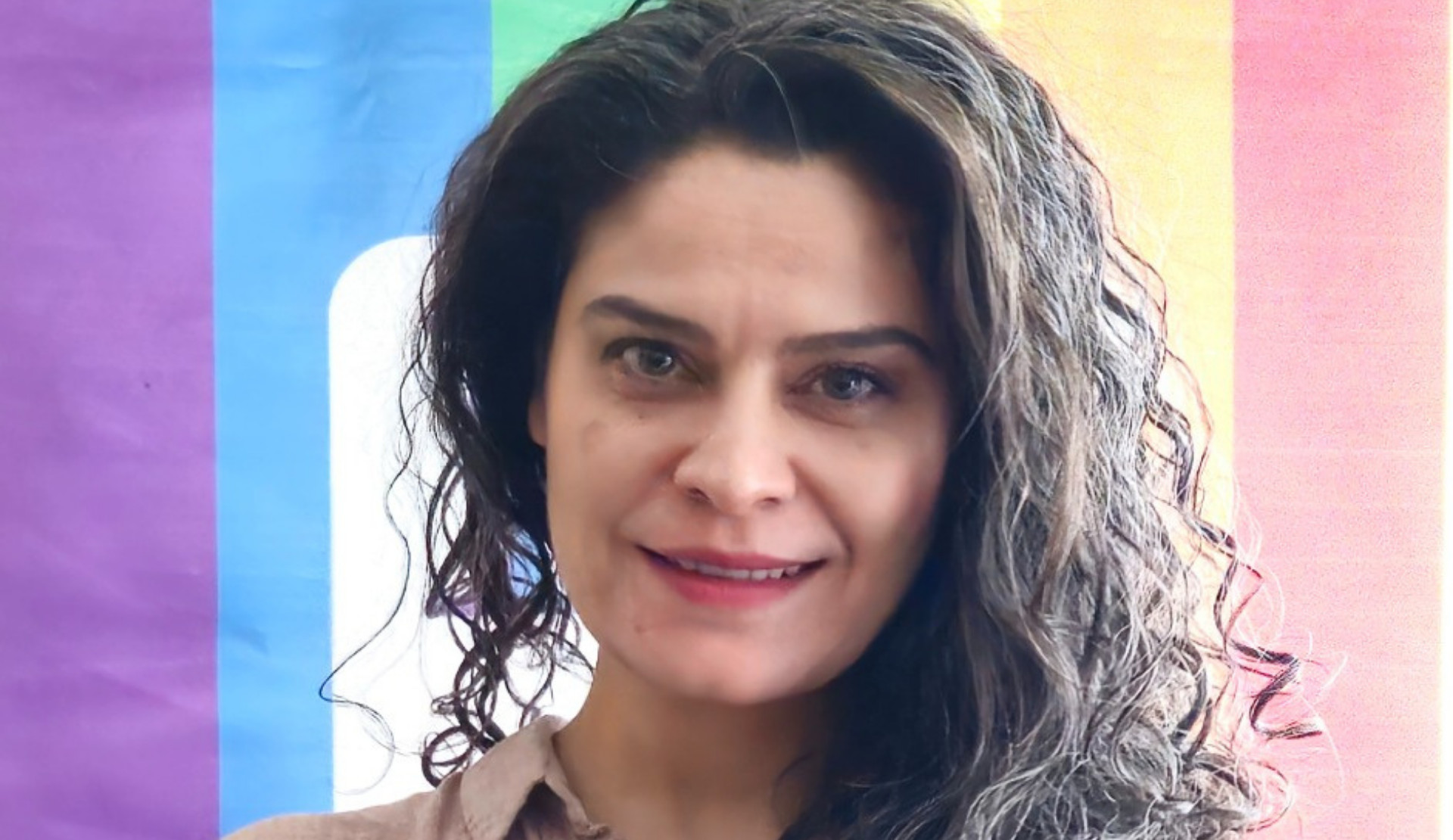 Kaos GL’den çağrı: Onur Yürüyüşü’nde gözaltına alınan Av. Hayriye Kara için adalet! | Kaos GL - LGBTİ+ Haber Portalı Haber