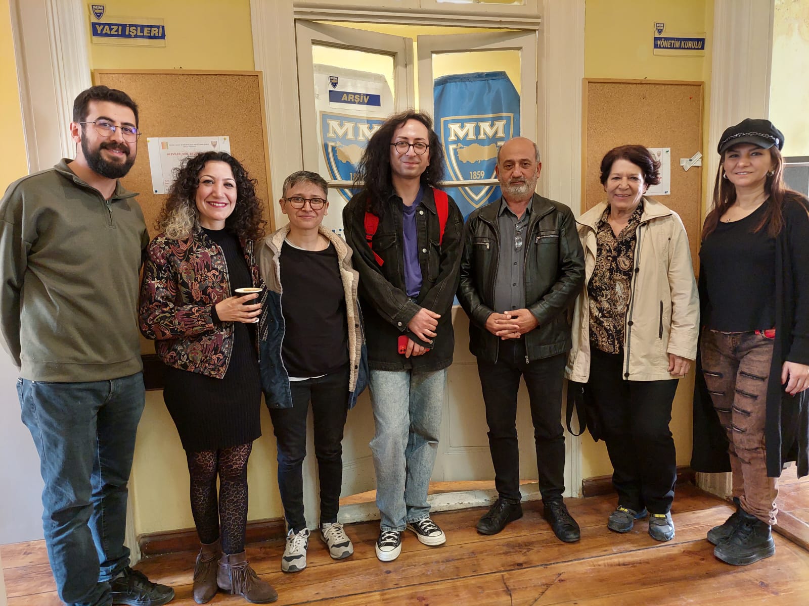 Kaos GL Derneği, Mülkiyeliler Birliği İzmir Şubesi'ni ziyaret etti Kaos GL - LGBTİ+ Haber Portalı