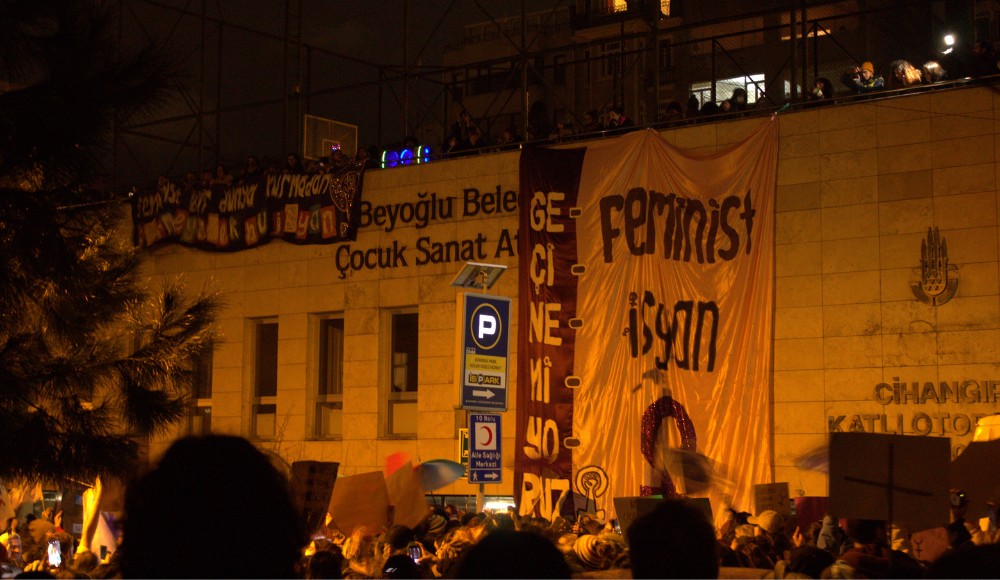 Kaos GL’nin objektifinden İstanbul 8 Mart Feminist Gece Yürüyüşü Kaos GL - LGBTİ+ Haber Portalı