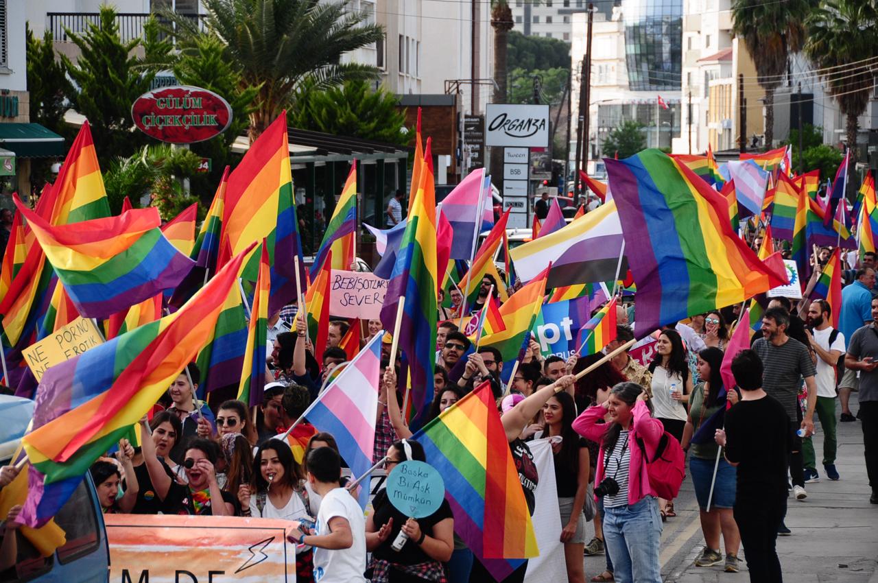 Kıbrıs: 17 Mayıs Onur Yürüyüşü’nün teması “Yurtta Aşk Dünyada Aşk” oldu! Kaos GL - LGBTİ+ Haber Portalı