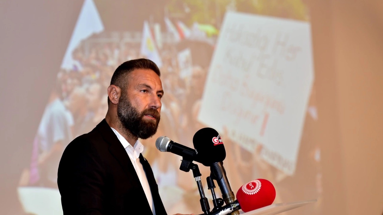 Kıbrıs’ın kuzeyinde ders kitaplarına bakanlık müdahalesi | Kaos GL - LGBTİ+ Haber Portalı Haber