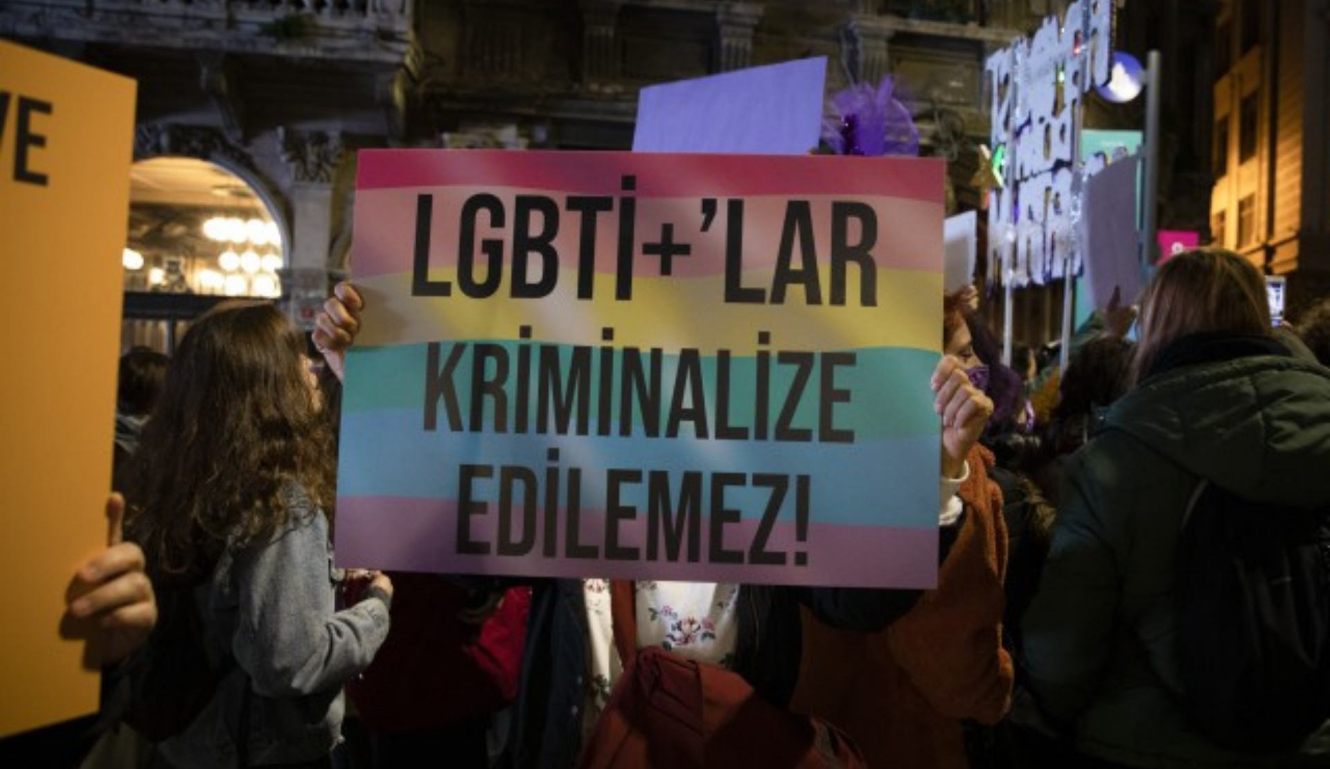 LGBTİ+ derneklerinden ortak açıklama: “LGBTİ+ hareketini kriminalize etmeyi bırakın; ajanlaştırma girişimlerine son verin” | Kaos GL - LGBTİ+ Haber Portalı Haber