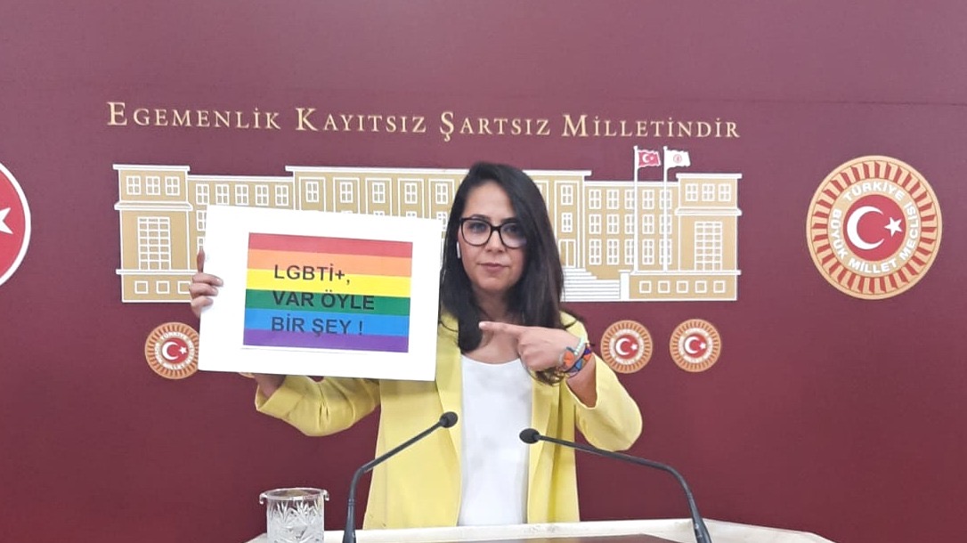 “LGBTİ+ları açıkça tehdit eden gruplara neden müdahale edilmemekte?” Kaos GL - LGBTİ+ Haber Portalı