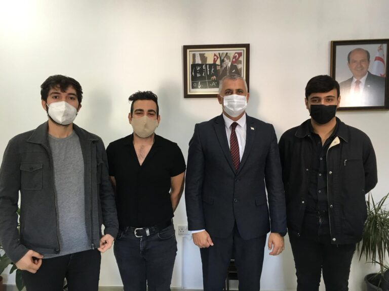 “LGBTİ+’lar şiddet ve dışlanmadan dolayı eğitimlerini tamamlayamıyorlar” | Kaos GL - LGBTİ+ Haber Portalı Haber