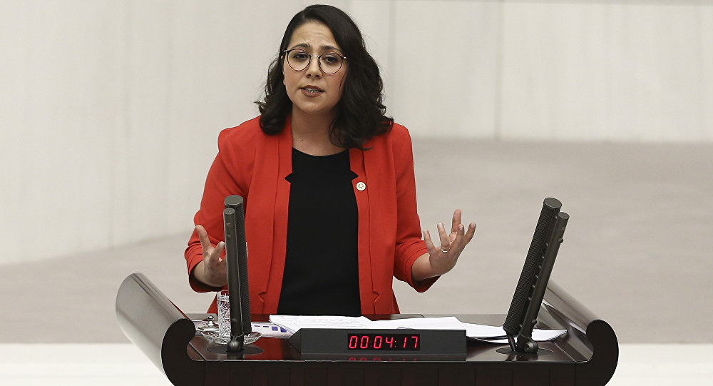 Sera Kadıgil, baro yöneticilerine soruşturma iznini Adalet Bakanı’na sordu Kaos GL - LGBTİ+ Haber Portalı