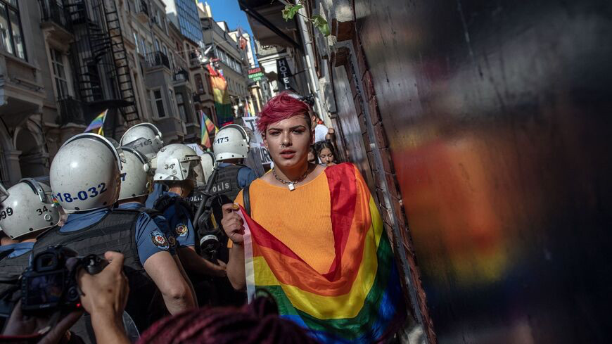 “LGBTİQ’lara ve sivil toplum kuruluşlarına yönelik nefret söylemi devam etti” Kaos GL - LGBTİ+ Haber Portalı
