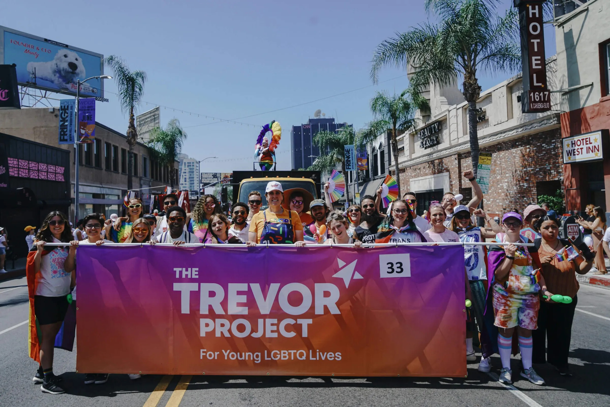 LGBTQ genç intiharlarını önlemek için çalışan Trevor Projesi 25 yaşında Kaos GL - LGBTİ+ Haber Portalı