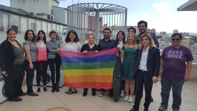 Mahkeme: Ankara Barosu’nun 17 Mayıs açıklamasının yasaklanması hukuka aykırı Kaos GL - LGBTİ+ Haber Portalı