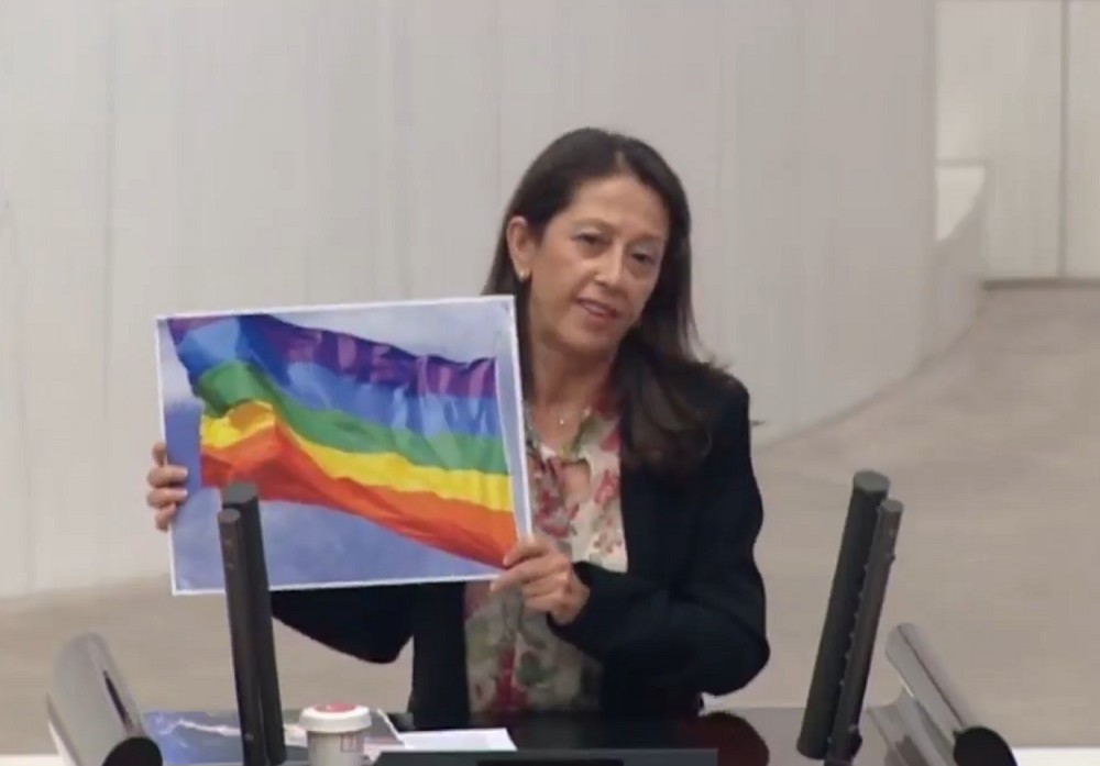 Meclis’ten Onur Haftası’na selam Kaos GL - LGBTİ+ Haber Portalı