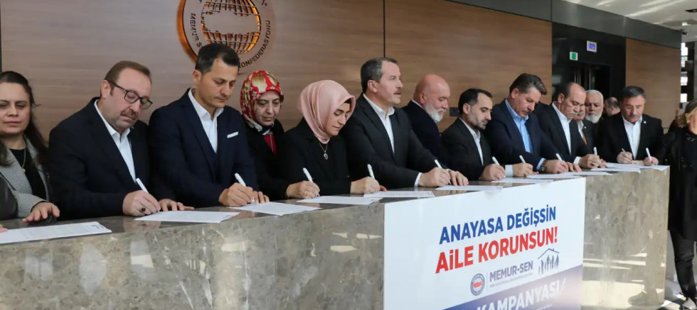 Memur-Sen’den nefret kampanyası Kaos GL - LGBTİ+ Haber Portalı
