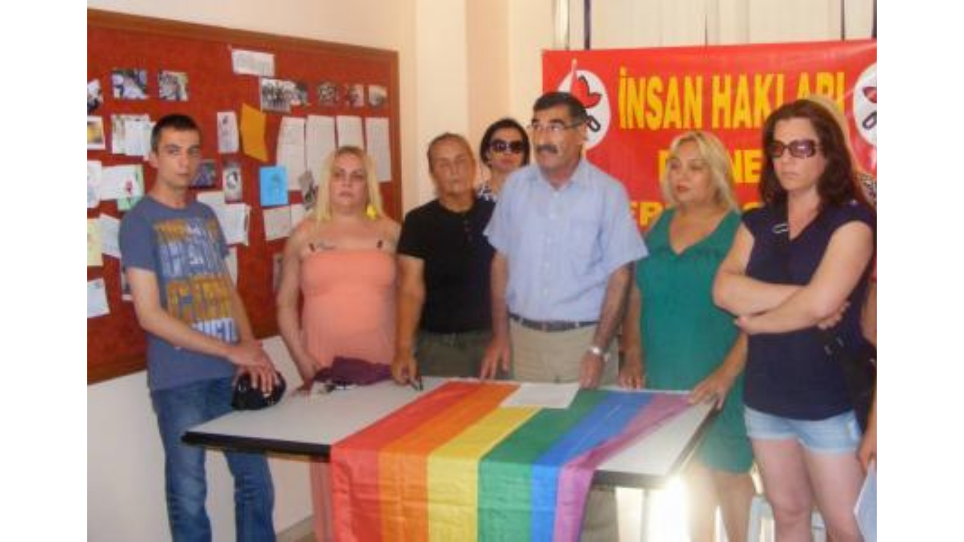 Mersin 7 Renk, Kuşadası’ndaki Trans Cinayetini Kınadı Kaos GL - LGBTİ+ Haber Portalı