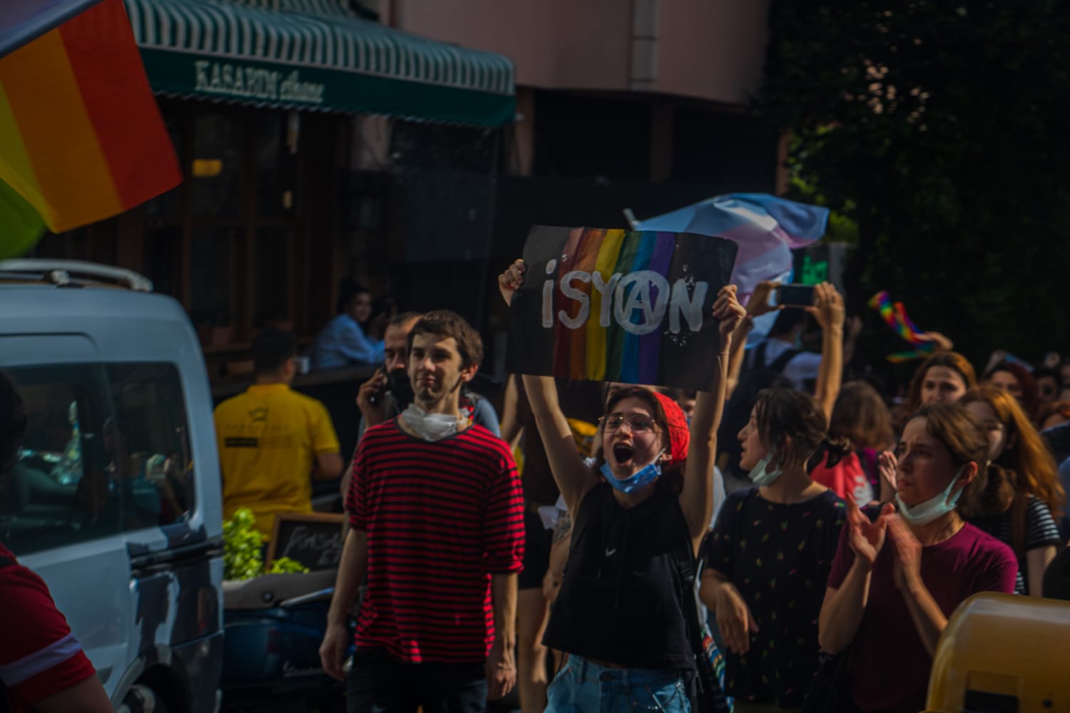 Meydan Gazetesi’nin objektifinden LGBTİ+ Onur Yürüyüşü | Kaos GL - LGBTİ+ Haber Portalı
