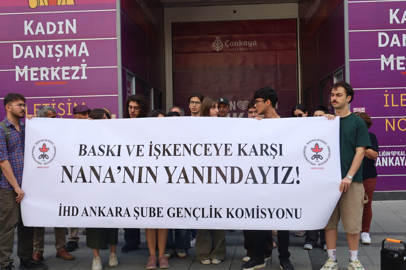 Nana için Ankara’da eylem Kaos GL - LGBTİ+ Haber Portalı
