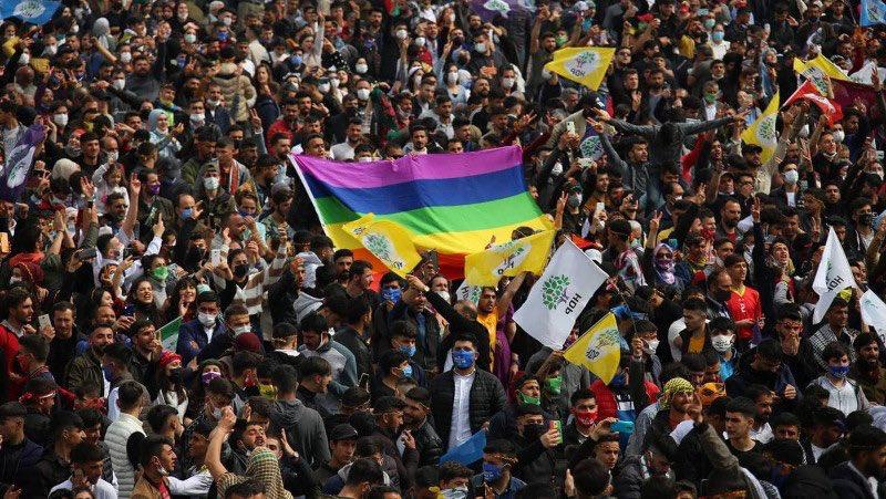 Newroz’da LGBTİ+’lara saldırı Kaos GL - LGBTİ+ Haber Portalı