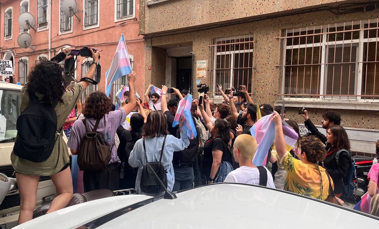 “Öldürülen her bir trans için öfkemizi yeniden haykıracağız” Kaos GL - LGBTİ+ Haber Portalı